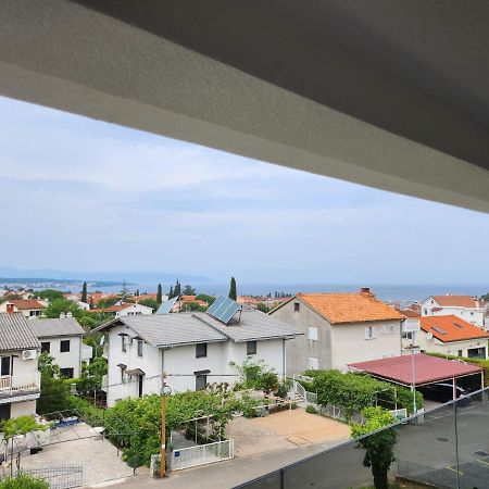 Apartmani M&L I M&J Malinska Ngoại thất bức ảnh